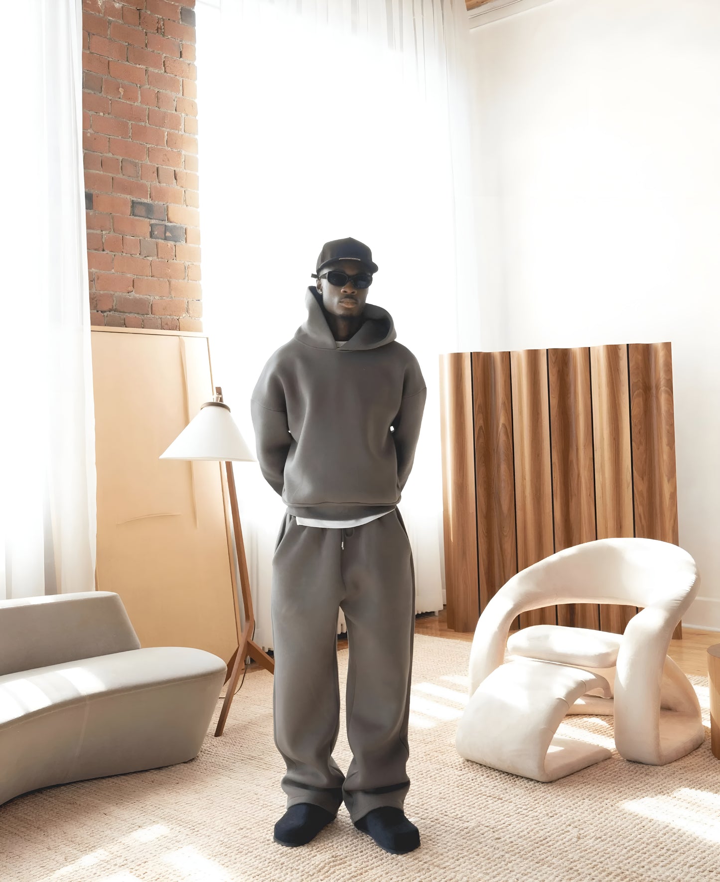 François™ | Hoodie monochrome + Jogger offert